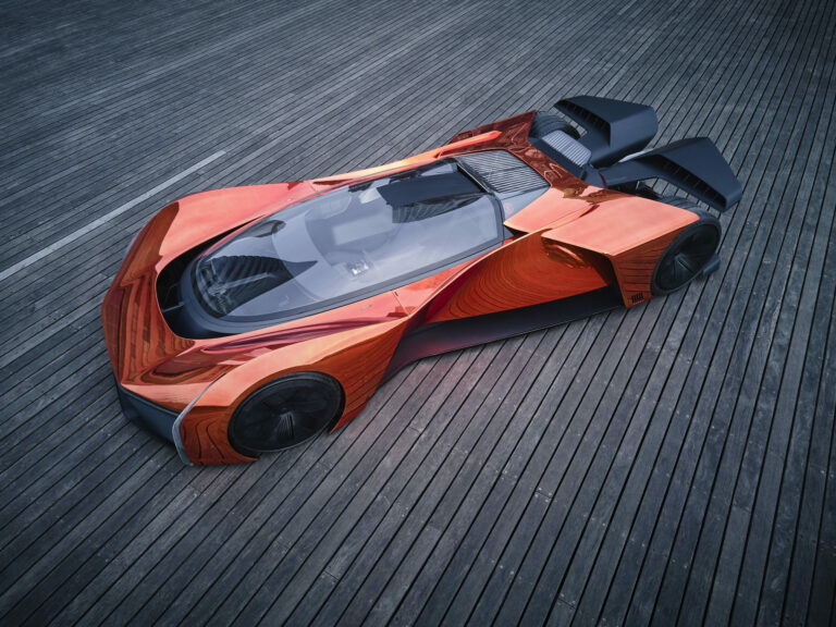 Futuristischer Mix aus Chrom und Orange: Team Fordzilla P1-Rennfahrzeug erhält neuartig reflektierende Außenfarbe