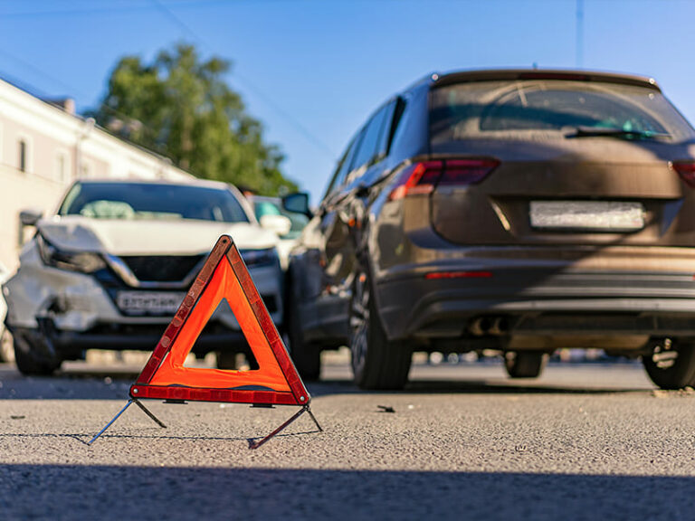 Prävention beim Fahren: Tipps, um Unfälle zu vermeiden und richtig zu handeln